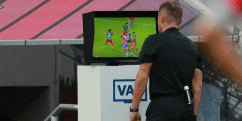 VAR в футболе